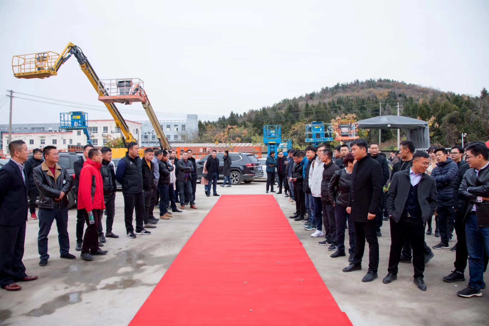 安全基因的領(lǐng)導(dǎo)者，揚(yáng)州升降機(jī)租賃、揚(yáng)州高空車(chē)租賃